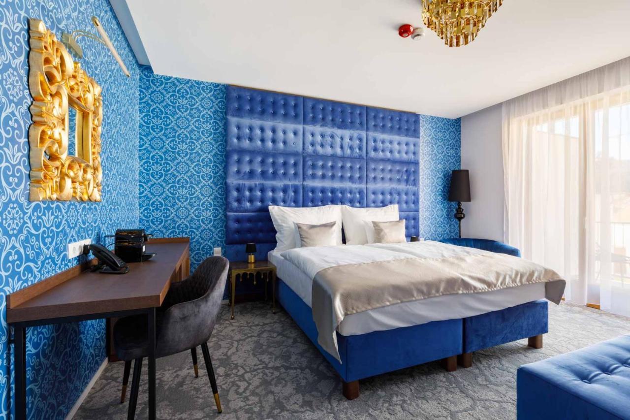 Hotel Historia Malomkert เวสเปรม ภายนอก รูปภาพ