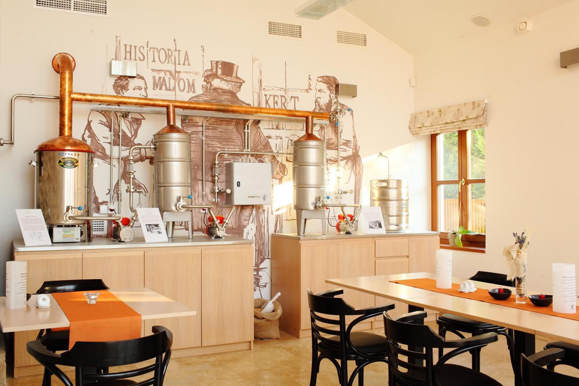 Hotel Historia Malomkert เวสเปรม ภายนอก รูปภาพ
